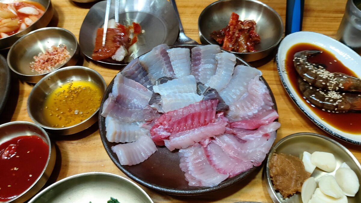 홍어삼합.jpg