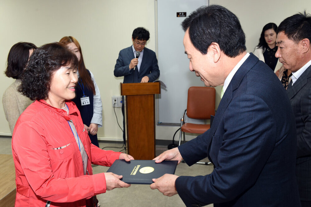상반기전남인재육및목포장학재단장학증서수여식14(2016,5,10,트윈스타회의실).jpg