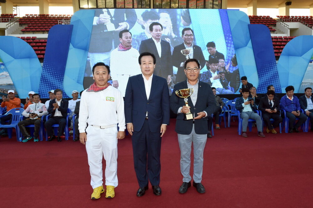 크기변환_제55회목포시민의날폐회식33(2017,9,28,유달경기장).jpg